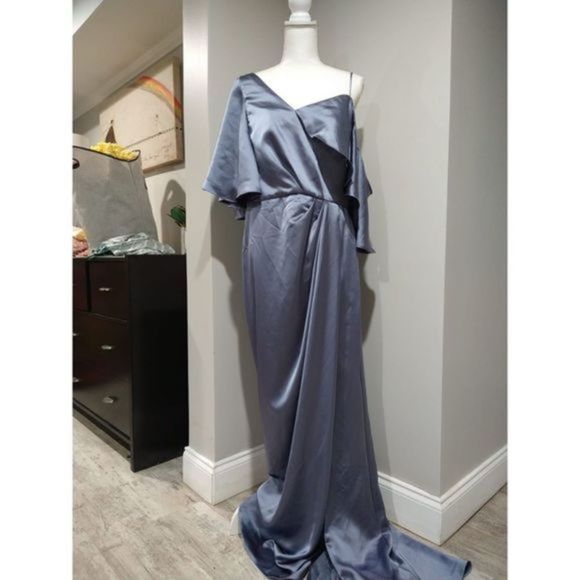 Amsale Asymmetric Ruffle Sleeve Gown Size 14 NWOT - Picture 4 of 11